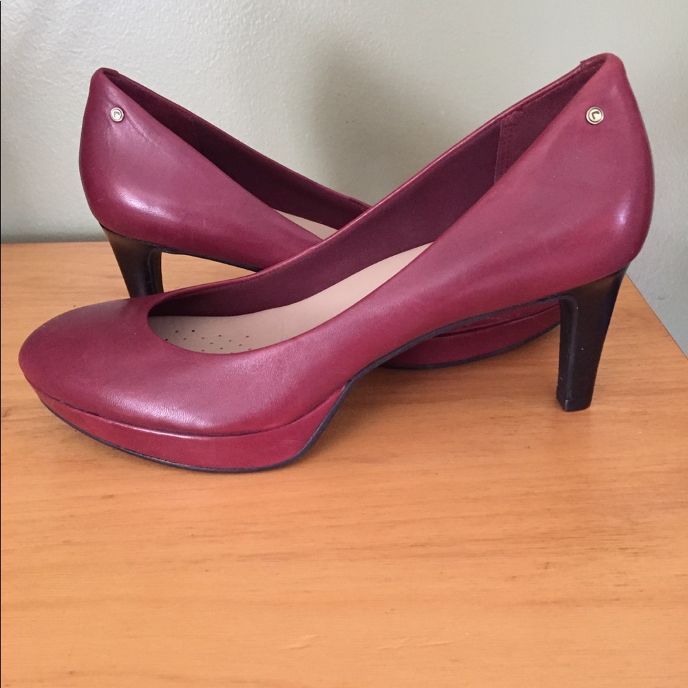 Rockport Maroon Leather Heels With Adiprene Soles